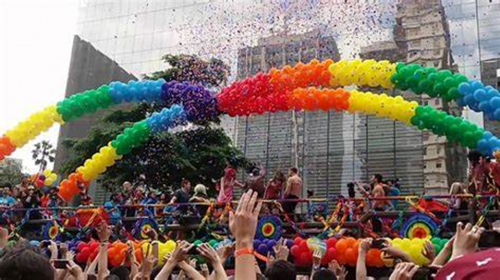 Photo de la "Marche de la fierté avec le drapeau LGBT (extrait de